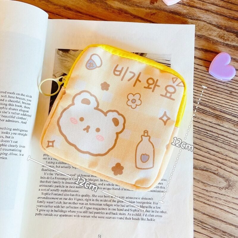 Cute Bear Large Capacity Sanitary Pad Storage Bag - Image 9